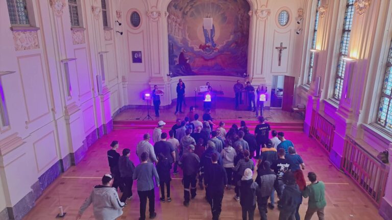 9b62e71e-6323-49fe-9228-0a3b5e8a707c